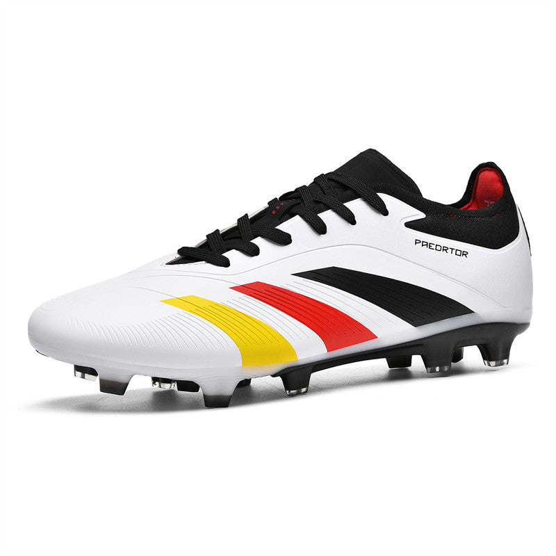 Men Seamless Flyknit Soccer Cleats Low Top Professional Training Football Shoes